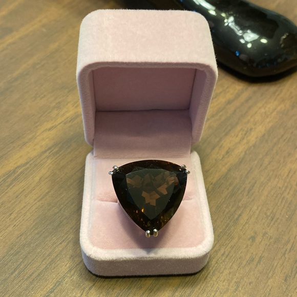 Genuine Trillion Brazilian Smokey Quartz Ring 55 cts. Size 7 - Picture 4 of 11
